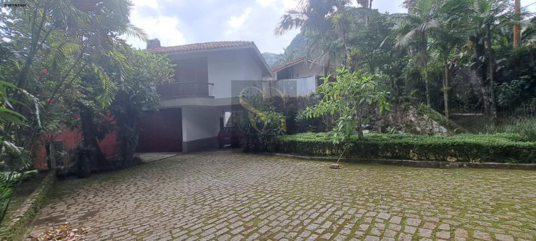 Imagem Imóvel com 5 Quartos à Venda, 2.597 m² em Granja Guarani - Teresópolis Imagem Imóvel com 5 Quartos à Venda, 2.597 m² em Granja Guarani - Teresópolis