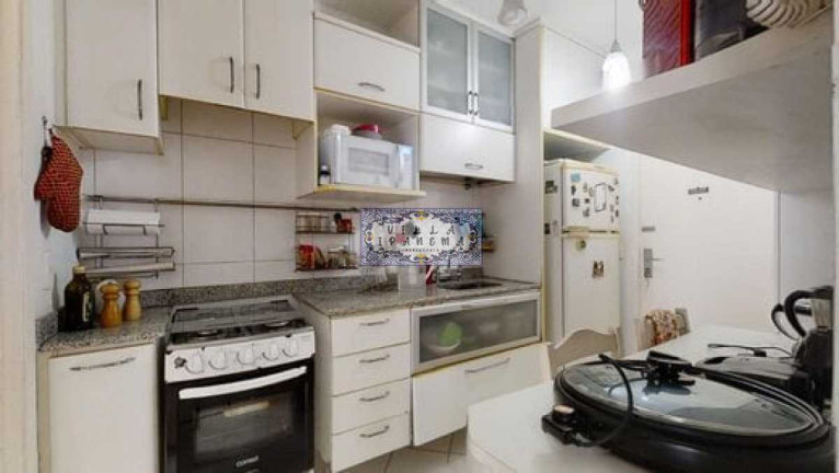 Imagem Apartamento com 2 Quartos à Venda, 79 m² em Lagoa - Rio De Janeiro Imagem Apartamento com 2 Quartos à Venda, 79 m² em Lagoa - Rio De Janeiro