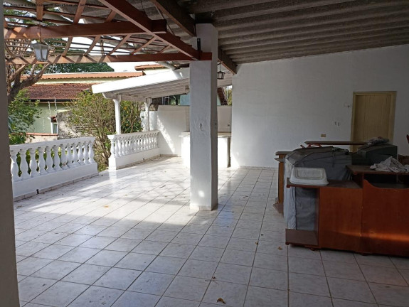 Imagem Casa com 4 Quartos à Venda, 200 m² em Jardim Santa Clara - Taubaté Imagem Casa com 4 Quartos à Venda, 200 m² em Jardim Santa Clara - Taubaté