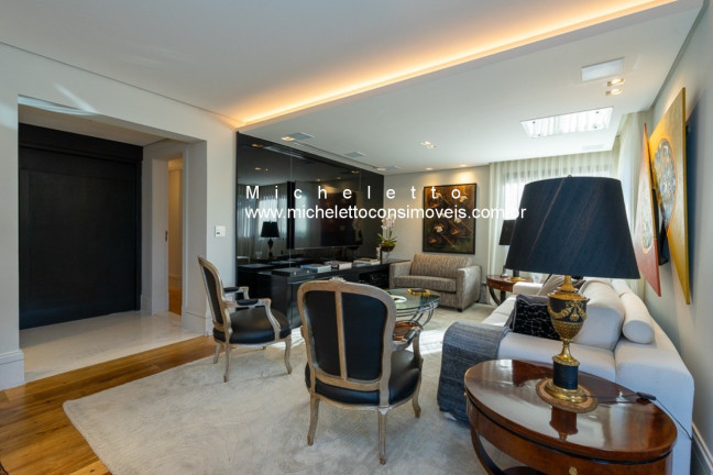 Imagem Apartamento com 4 Quartos à Venda, 260 m² em Real Parque - São Paulo Imagem Apartamento com 4 Quartos à Venda, 260 m² em Real Parque - São Paulo