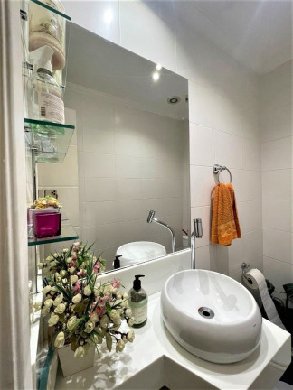 Imagem Imóvel com 3 Quartos à Venda, 160 m² em Vila Bertioga - São Paulo