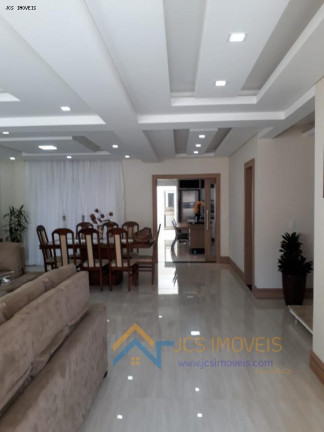 Imagem Casa com 6 Quartos à Venda, 363 m² em Aristocrata - São José Dos Pinhais