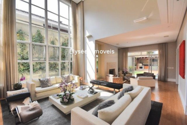 Imagem Casa com 4 Quartos à Venda, 500 m² em Morumbi - São Paulo Imagem Casa com 4 Quartos à Venda, 500 m² em Morumbi - São Paulo