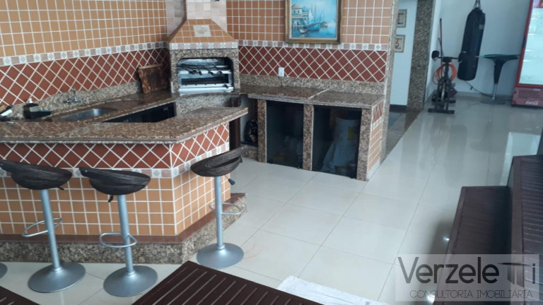 Imagem Apartamento com 4 Quartos para Temporada, 390 m² em Centro - Balneário Camboriú