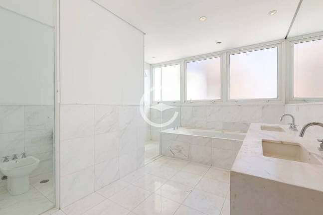 Imagem Apartamento com 3 Quartos à Venda, 182 m² em Vila Nova Conceição - São Paulo