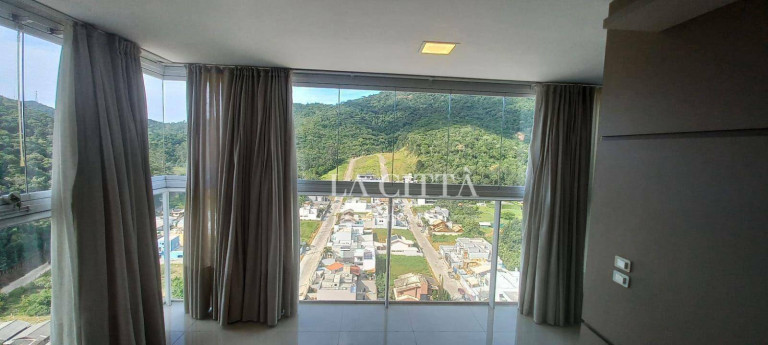 Imagem Apartamento com 2 Quartos para Alugar, 70 m² em Ressacada - Itajaí Imagem Apartamento com 2 Quartos para Alugar, 70 m² em Ressacada - Itajaí