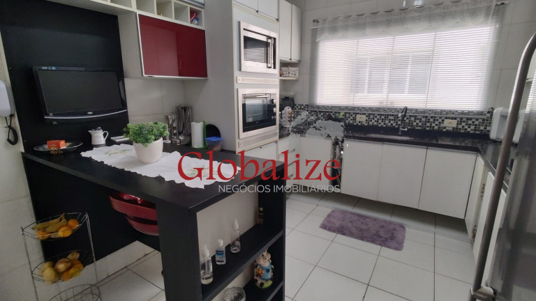 Imagem Casa com 4 Quartos à Venda, 109 m² em Embaré - Santos Imagem Casa com 4 Quartos à Venda, 109 m² em Embaré - Santos