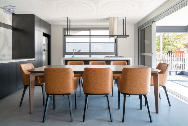 Imagem Imóvel com 1 Quarto à Venda, 62 m² em Menino Deus - Porto Alegre Imagem Imóvel com 1 Quarto à Venda, 62 m² em Menino Deus - Porto Alegre