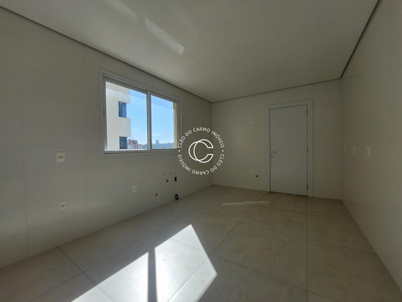 Imagem Apartamento com 3 Quartos à Venda, 169 m² em Nossa Senhora De Lourdes - Santa Maria Imagem Apartamento com 3 Quartos à Venda, 169 m² em Nossa Senhora De Lourdes - Santa Maria