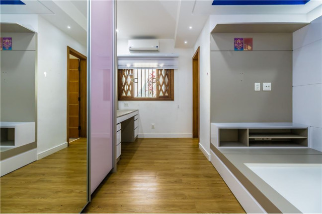 Imagem Casa com 5 Quartos à Venda, 434 m² em Vila Prudente - São Paulo