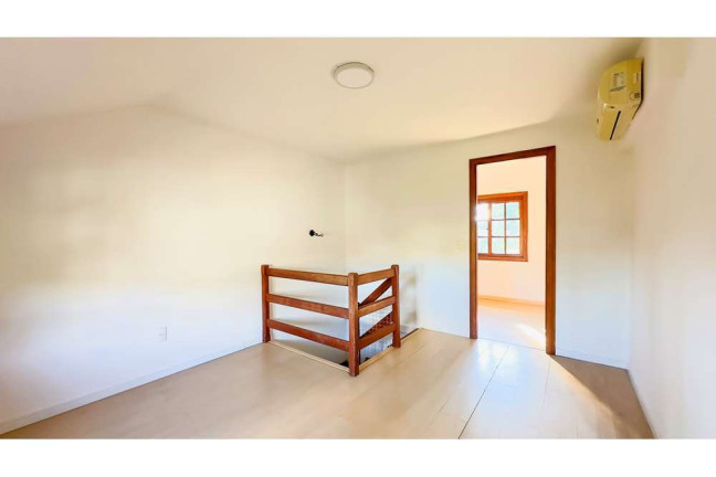 Imagem Casa de Condomínio com 3 Quartos à Venda, 95 m² em Vila Conceição - Porto Alegre Imagem Casa de Condomínio com 3 Quartos à Venda, 95 m² em Vila Conceição - Porto Alegre