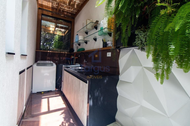 Imagem Casa com 3 Quartos à Venda, 380 m² em Jardim Avelino - São Paulo Imagem Casa com 3 Quartos à Venda, 380 m² em Jardim Avelino - São Paulo