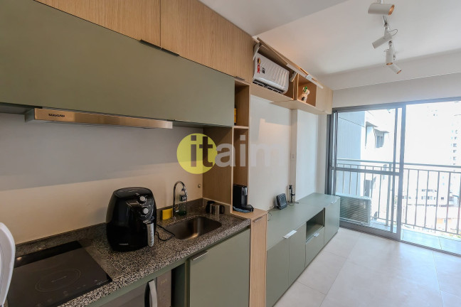 Studio com 1 Quarto para Alugar, 27 m² em Vila Nova Conceição - São Paulo