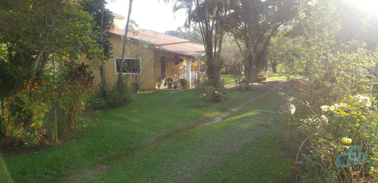Imagem Imóvel com 4 Quartos à Venda, 36.000 m² em Itapeti - Mogi Das Cruzes Imagem Imóvel com 4 Quartos à Venda, 36.000 m² em Itapeti - Mogi Das Cruzes