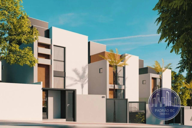 Casa com 4 Quartos à Venda, 202 m² em Balneário Camboriú