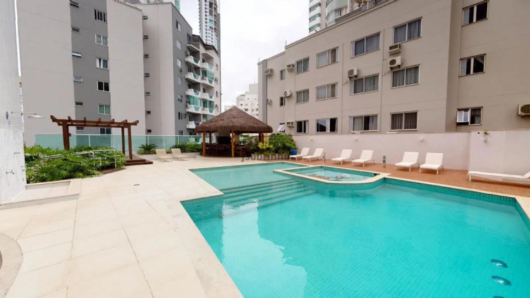 Imagem Apartamento com 3 Quartos à Venda, 135 m² em Centro - Balneário Camboriú