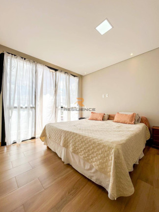 Imagem Casa de Condomínio com 3 Quartos à Venda, 247 m² em Granroyalle - Lagoa Santa Imagem Casa de Condomínio com 3 Quartos à Venda, 247 m² em Granroyalle - Lagoa Santa