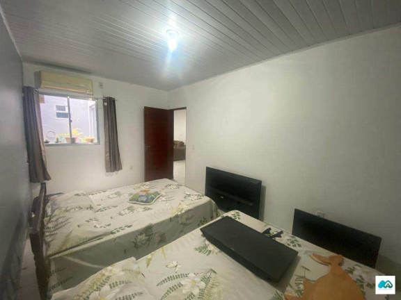 Imagem Chácara com 3 Quartos à Venda, 900 m² Imagem Chácara com 3 Quartos à Venda, 900 m²