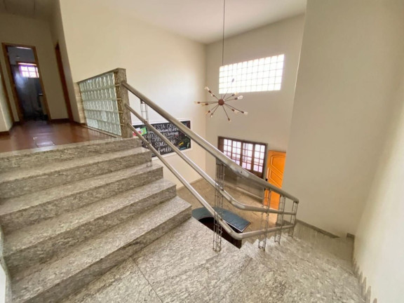 Imagem Casa com 4 Quartos à Venda, 346 m² em Jardim Patrícia - Uberlândia Imagem Casa com 4 Quartos à Venda, 346 m² em Jardim Patrícia - Uberlândia