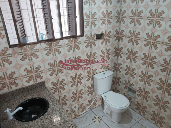 Imagem Casa com 3 Quartos à Venda, em Barro Vermelho - Natal Imagem Casa com 3 Quartos à Venda, em Barro Vermelho - Natal