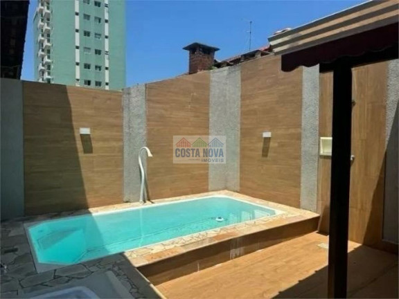 Imagem Casa com 2 Quartos à Venda, 100 m² Imagem Casa com 2 Quartos à Venda, 100 m²