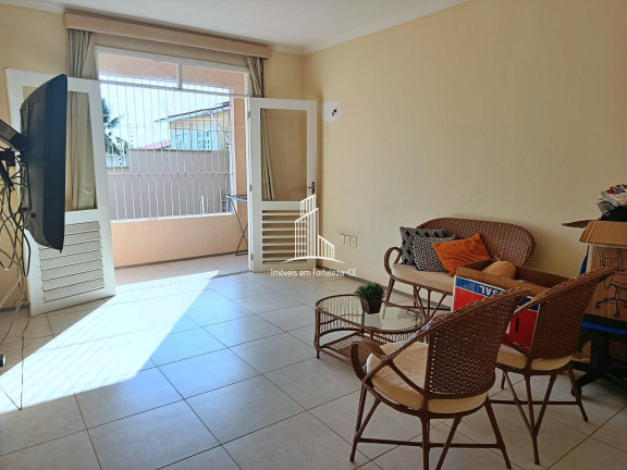 Imagem Casa com 4 Quartos à Venda, 282 m² em Sapiranga (coité) - Fortaleza Imagem Casa com 4 Quartos à Venda, 282 m² em Sapiranga (coité) - Fortaleza