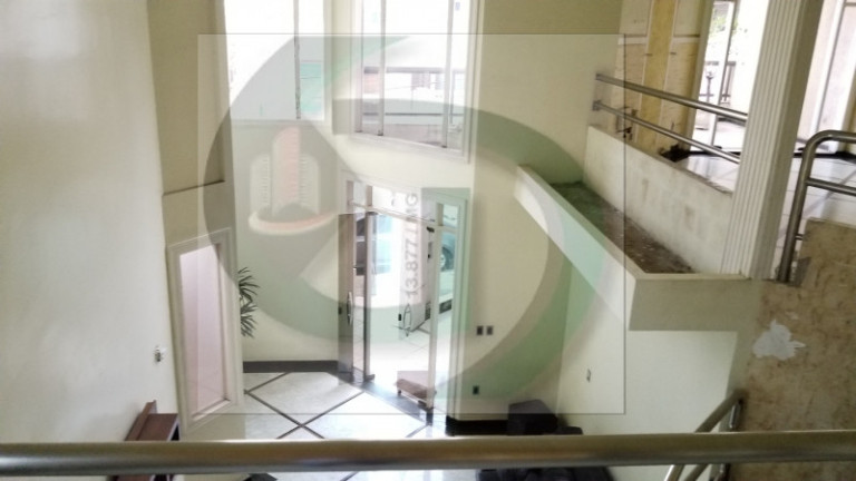 Imagem Casa com 5 Quartos à Venda, 340 m² Imagem Casa com 5 Quartos à Venda, 340 m²