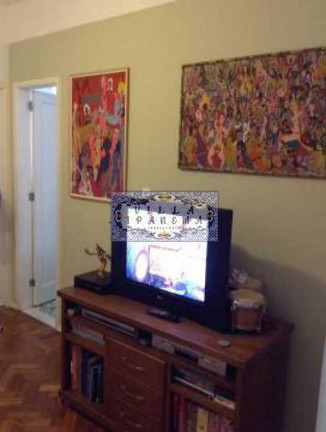 Imagem Apartamento com 2 Quartos à Venda, 71 m² em Leme - Rio De Janeiro Imagem Apartamento com 2 Quartos à Venda, 71 m² em Leme - Rio De Janeiro