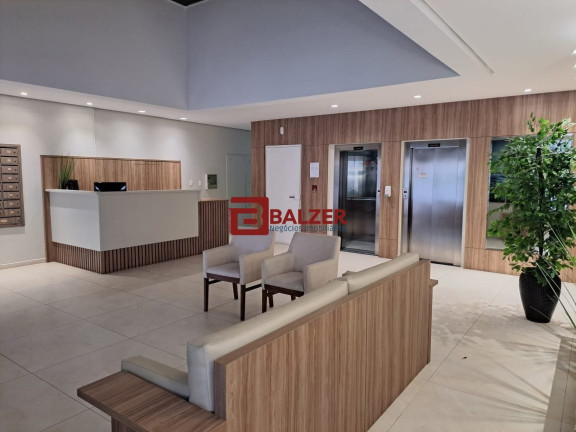 Imagem Apartamento com 2 Quartos à Venda, 117 m² em Centro - Florianópolis Imagem Apartamento com 2 Quartos à Venda, 117 m² em Centro - Florianópolis