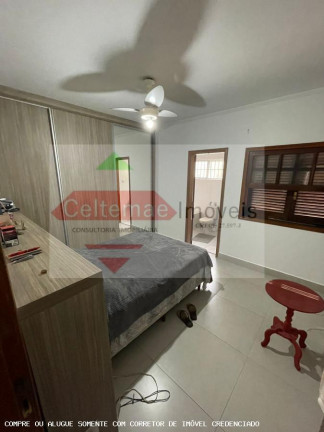 Imagem Casa com 4 Quartos à Venda, 145 m² em Parque Sao Luis - Taubaté Imagem Casa com 4 Quartos à Venda, 145 m² em Parque Sao Luis - Taubaté