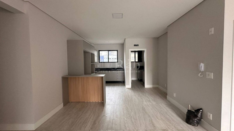 Apartamento com 4 Quartos à Venda, 146 m² em Pioneiros - Balneário Camboriú