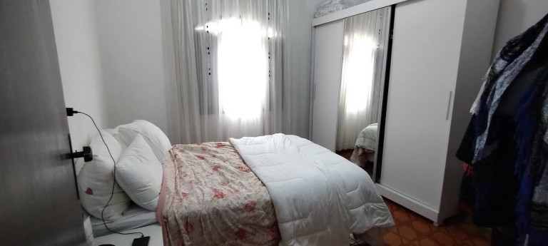 Imagem Casa com 4 Quartos à Venda, 135 m² em Jardim Dona Sinhá - São Paulo