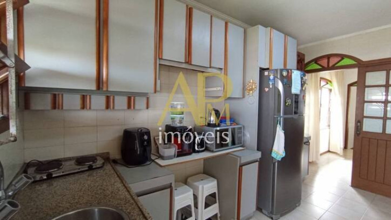 Imagem Casa com 4 Quartos à Venda, 648 m² em Jardim Janaína - Biguaçu Imagem Casa com 4 Quartos à Venda, 648 m² em Jardim Janaína - Biguaçu