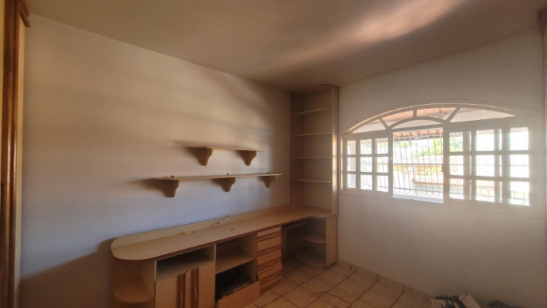 Imagem Casa com 3 Quartos à Venda, 250 m² em Das Laranjeiras - Serra Imagem Casa com 3 Quartos à Venda, 250 m² em Das Laranjeiras - Serra