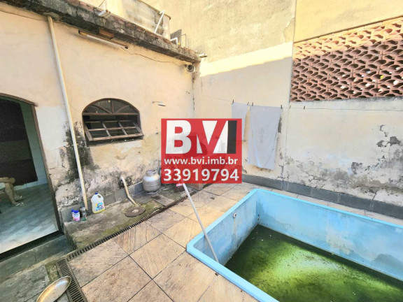 Imagem Casa com 2 Quartos à Venda, 160 m² em Penha - Rio De Janeiro