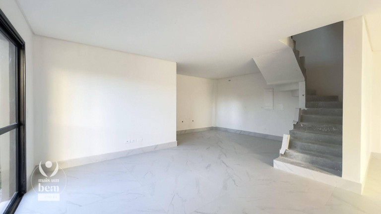 Sobrado com 3 Quartos à Venda, 150 m² em Portão - Curitiba