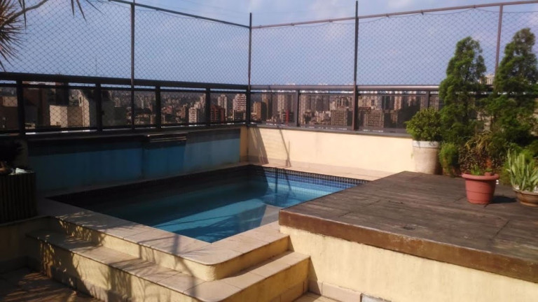 Cobertura com 5 Quartos à Venda, 387 m² em Vila Suzana - São Paulo