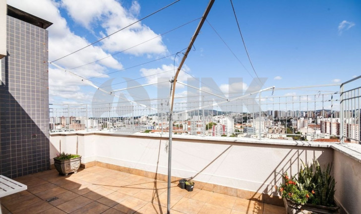 Imagem Imóvel com 3 Quartos à Venda, 157 m² em Cristo Redentor - Porto Alegre