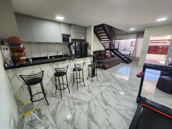 Imagem Casa com 3 Quartos à Venda, 180 m² em Jardim Tijuca - Campo Grande Imagem Casa com 3 Quartos à Venda, 180 m² em Jardim Tijuca - Campo Grande