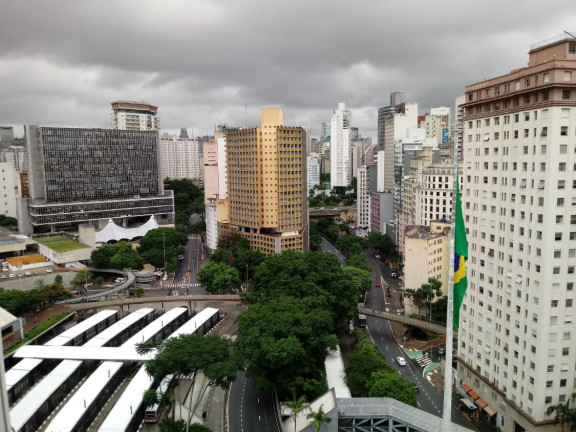 Imagem Kitnet com 1 Quarto à Venda, 45 m² em Sé - São Paulo Imagem Kitnet com 1 Quarto à Venda, 45 m² em Sé - São Paulo