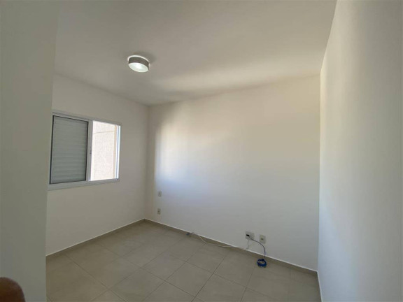 Imagem Apartamento com 3 Quartos para Alugar, 72 m² em Jardim Tupanci - Barueri