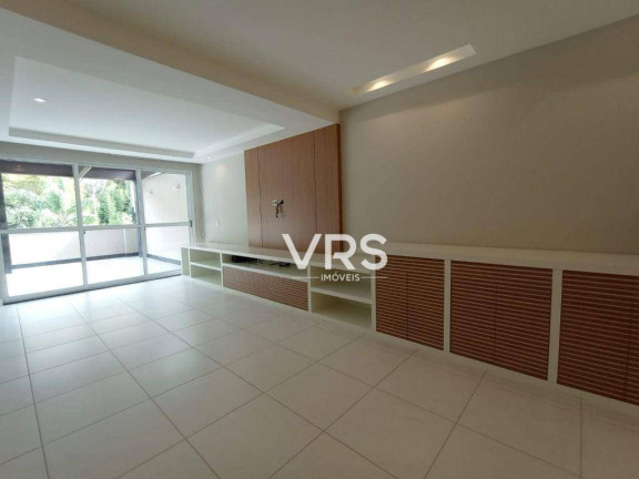 Apartamento com 3 Quartos à Venda, 260 m² em Alto - Teresópolis