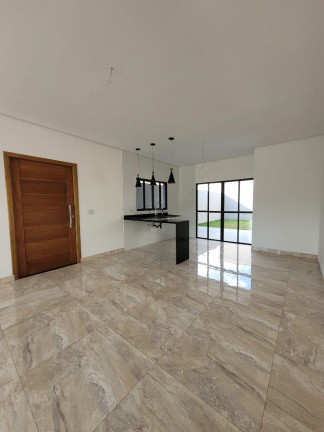 Imagem Sobrado com 3 Quartos à Venda, 137 m² em Villas Do Jaguari - Santana De Parnaíba Imagem Sobrado com 3 Quartos à Venda, 137 m² em Villas Do Jaguari - Santana De Parnaíba