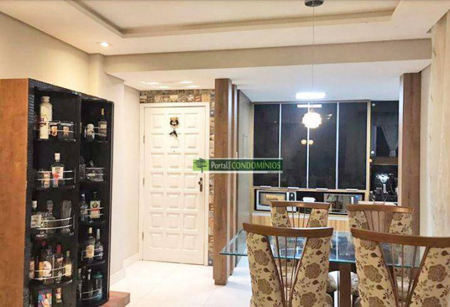 Imagem Apartamento com 3 Quartos à Venda, 90 m² em Centro - Curitiba