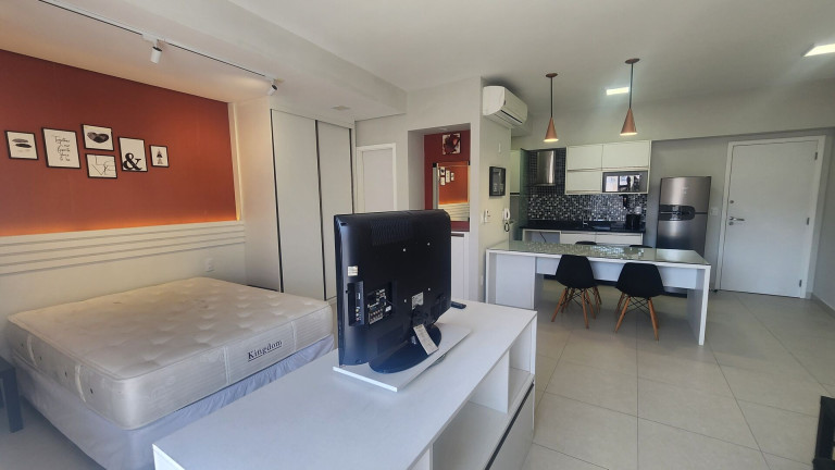 Imagem Apartamento com 1 Quarto para Alugar, 41 m² em Pompéia - Santos Imagem Apartamento com 1 Quarto para Alugar, 41 m² em Pompéia - Santos