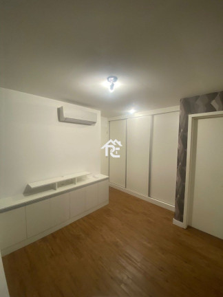 Imagem Apartamento com 3 Quartos à Venda, 108 m² em São Francisco - Niterói Imagem Apartamento com 3 Quartos à Venda, 108 m² em São Francisco - Niterói