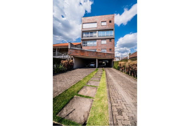 Imagem Imóvel com 3 Quartos à Venda, 129 m² em Camaquã - Porto Alegre Imagem Imóvel com 3 Quartos à Venda, 129 m² em Camaquã - Porto Alegre