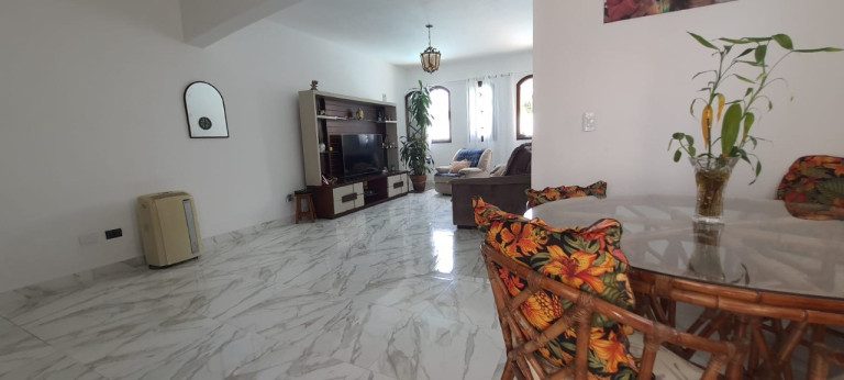 Imagem Casa com 4 Quartos à Venda, 360 m² em Balneário Praia Do Pernambuco Guarujá - São Paulo Imagem Casa com 4 Quartos à Venda, 360 m² em Balneário Praia Do Pernambuco Guarujá - São Paulo