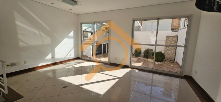 Imagem Casa com 2 Quartos à Venda, 160 m² em Jardim Marajoara - São Paulo Imagem Casa com 2 Quartos à Venda, 160 m² em Jardim Marajoara - São Paulo