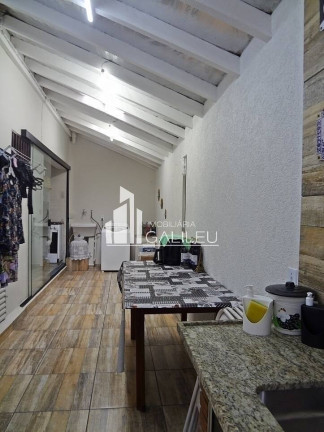 Imagem Casa com 3 Quartos à Venda, 131 m² em Vila Trinta E Um De Março - Campinas